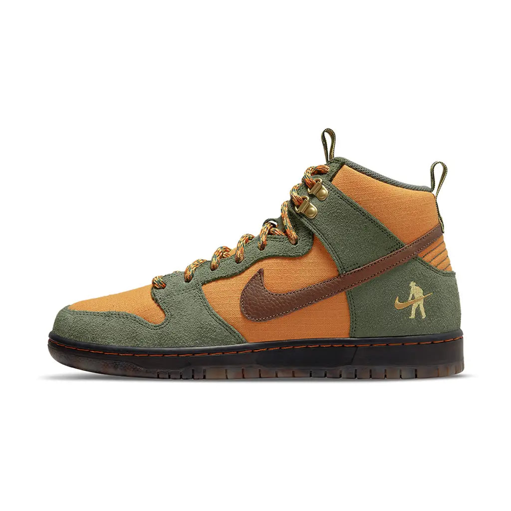 Nike SB Dunk High x Workboot Pass-Port
