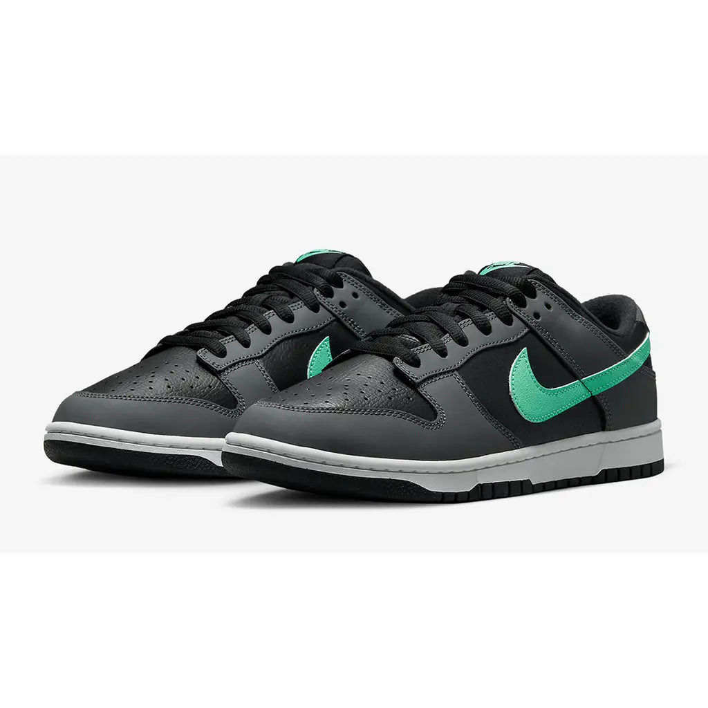 Dunk Low 'Grey Green Glow'