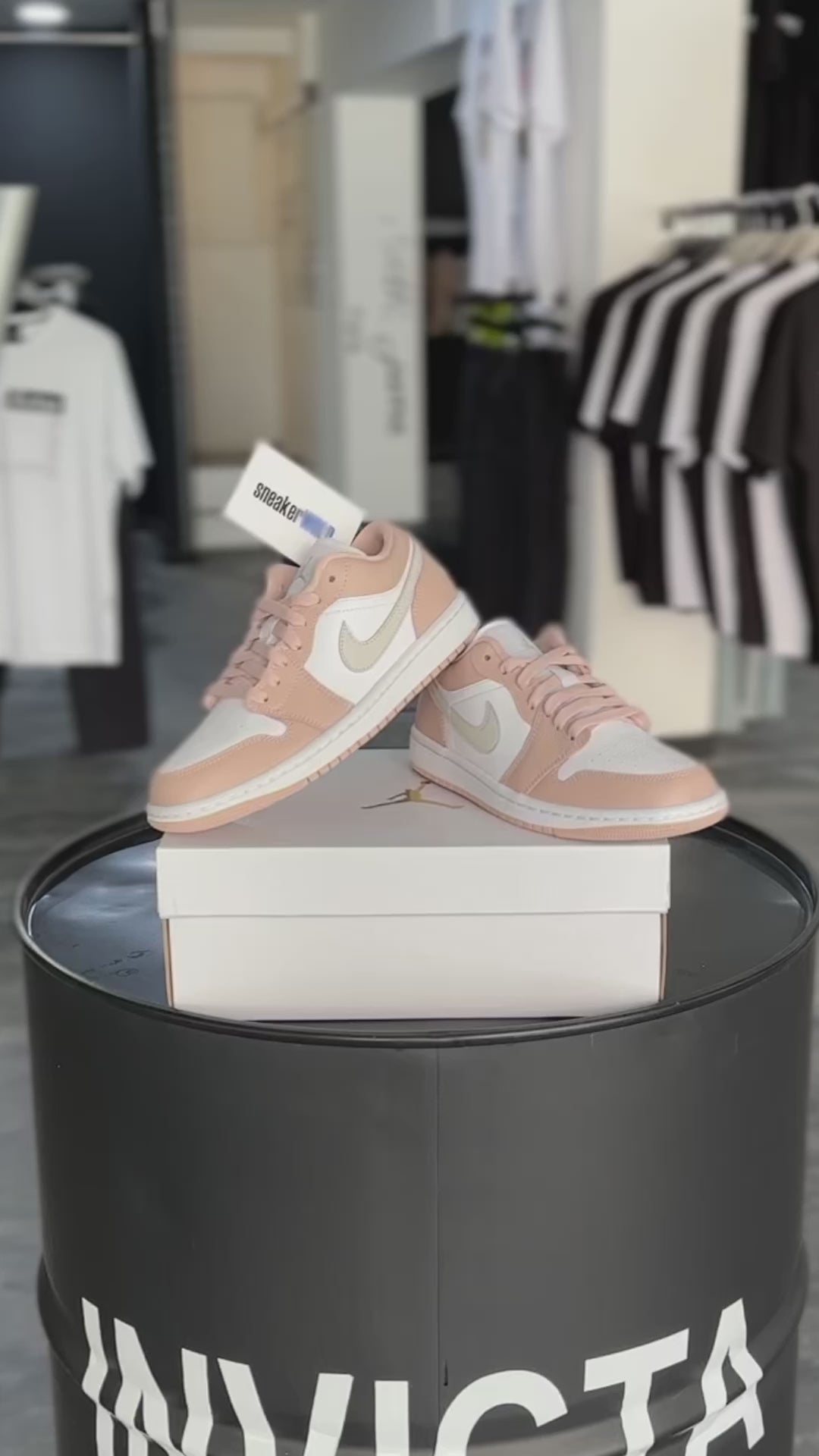 Jordan 1 Low 'Particle Beige' – Sneaker WRLD