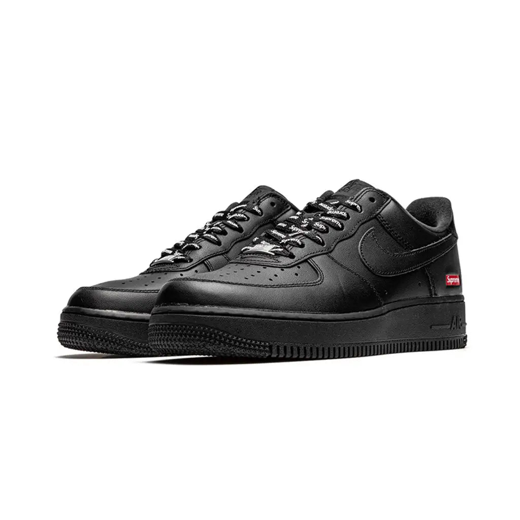 Supreme x Nike Air Force 1 'Low Black'