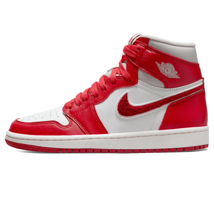 Jordan 1 High OG Wmns "Varsity Red"